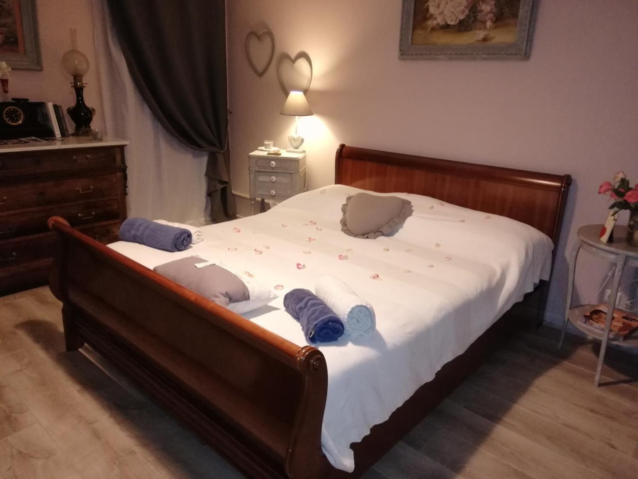 Le Clos Des Aramons Bernis Eksteriør billede
